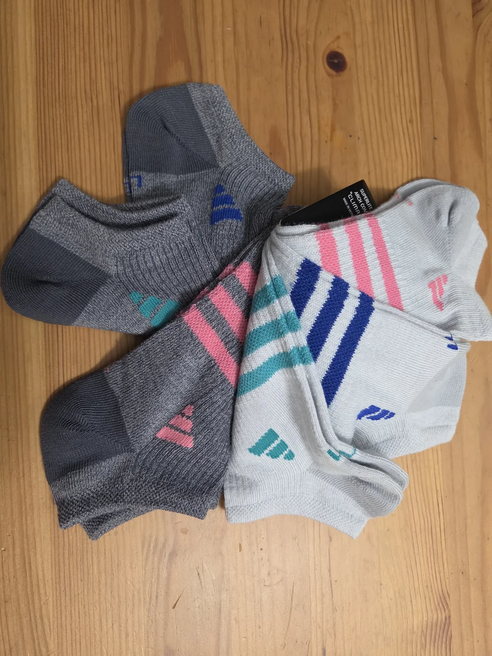 adidas Women's-Girls 6-Pack Low Cut Socks in Gray, White, Pink, Blue, Teal
